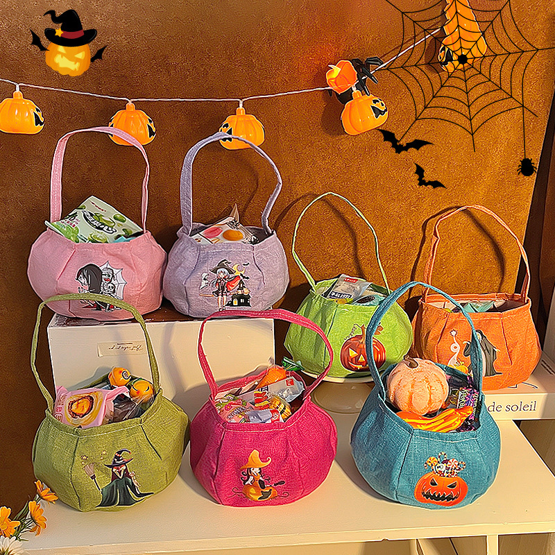 カラフルで可愛いハロウィンバッグ