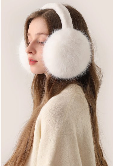 ふわふわファーイヤーマフ商品画像