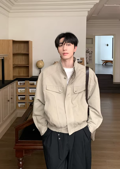 ショート丈ライトアウター商品画像