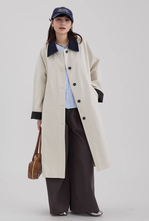 配色襟がアクセントのライトトレンチコートの商品画像