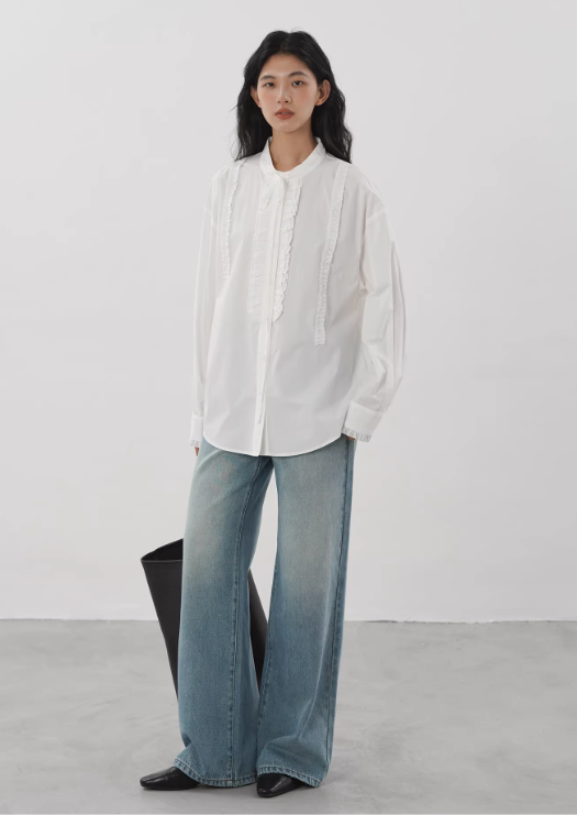 ロンTシャツ×ワイドデニムパンツ×レザーシューズ組み合わせ