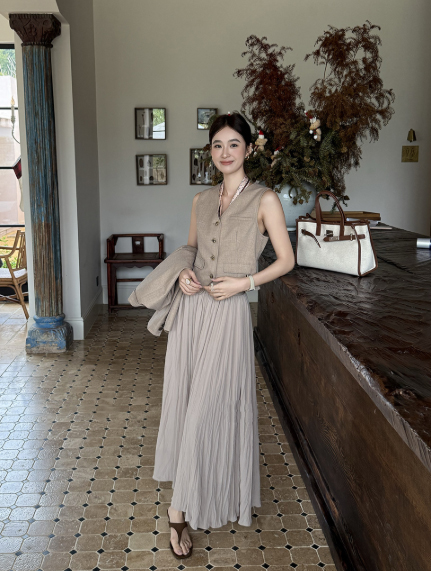 ベスト×プリーツスカート×ジャケット3点セットの商品画像