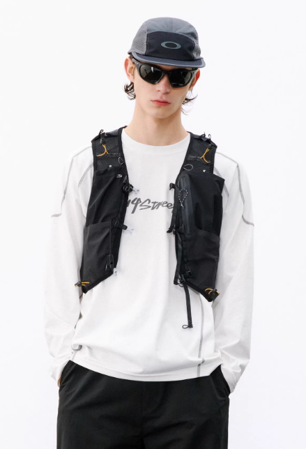 接触冷感・吸汗速乾｜テックロングスリーブTコーディネート例