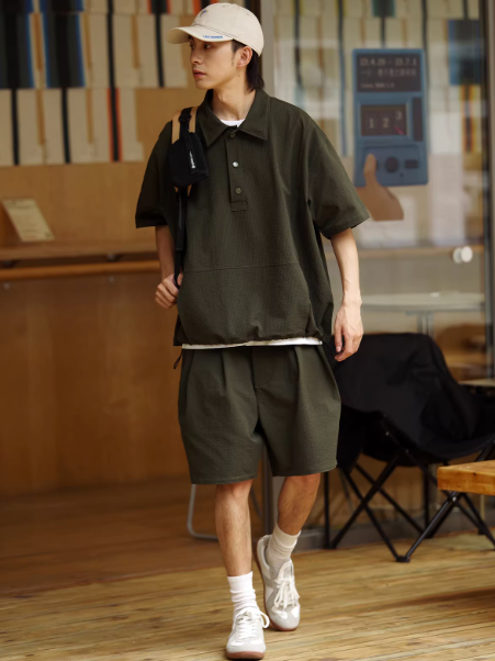 機能素材セットアップ 半袖ポロ×ショーツコーディネート例