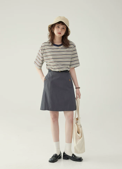 レトロボーダー半袖Tシャツの商品画像