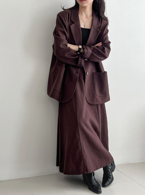 ジャケット×ロングスカートのセットアップ